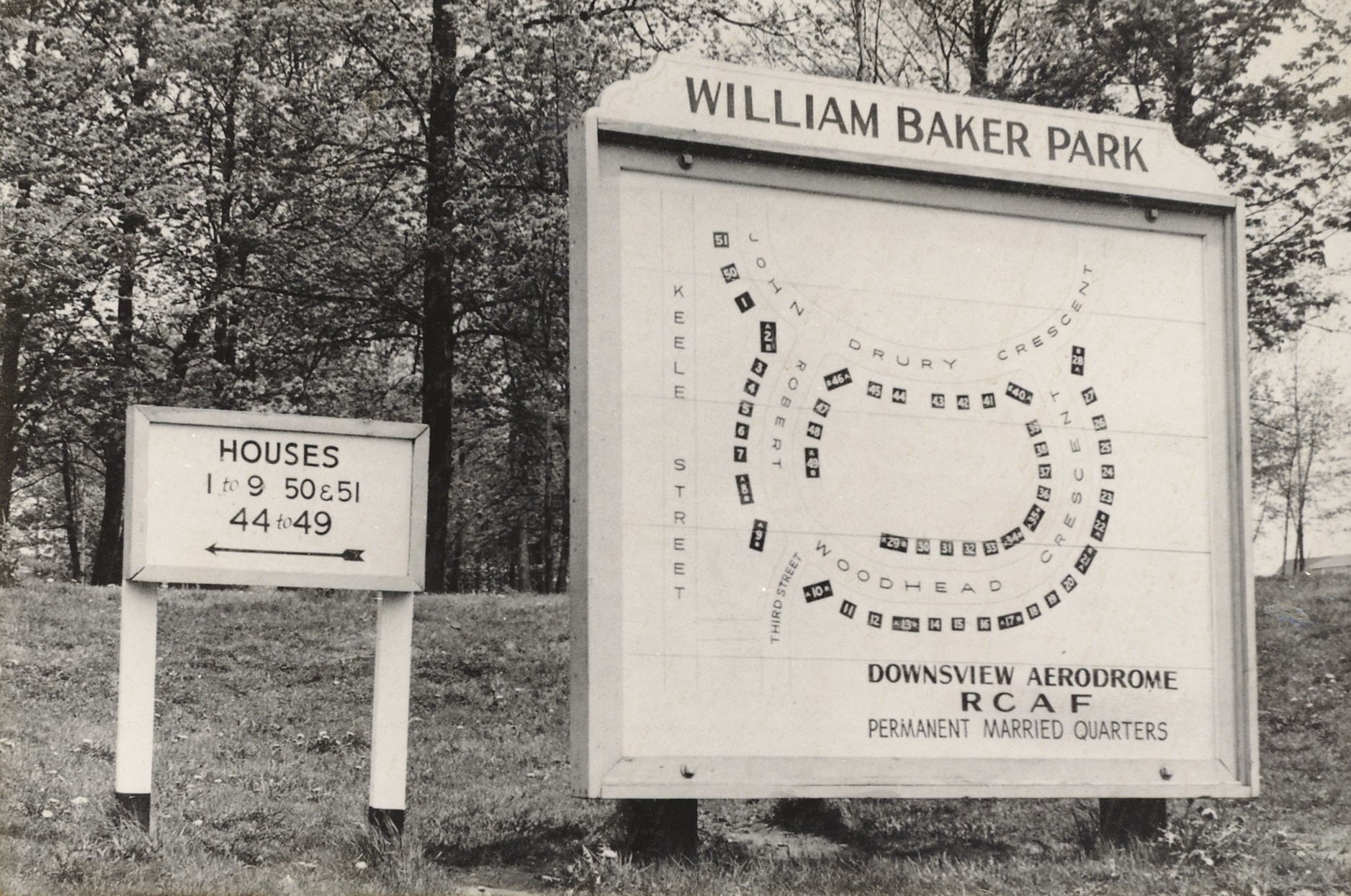 A sign for William Baker Park.